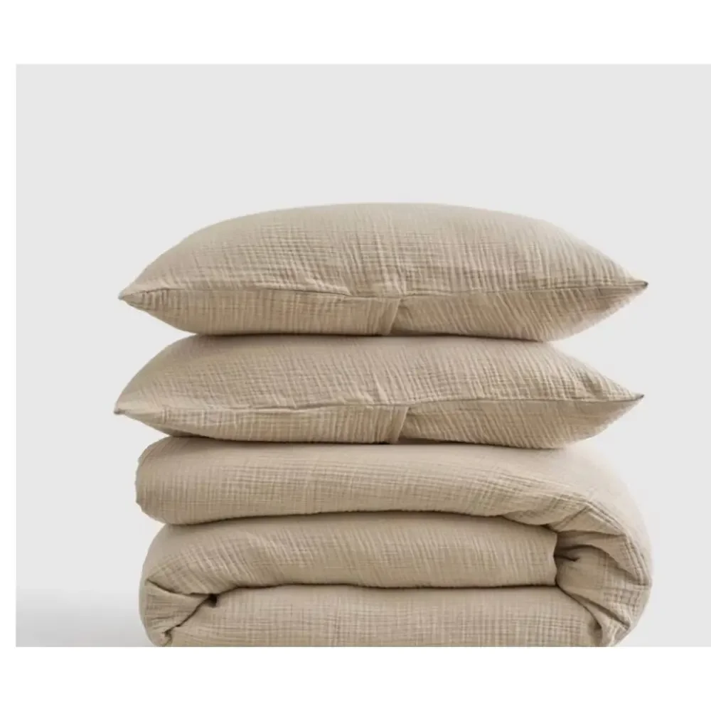 New! Quince Organic Airy Gauze Size Queen Duvet Set in Sand. Two Shams One Cover